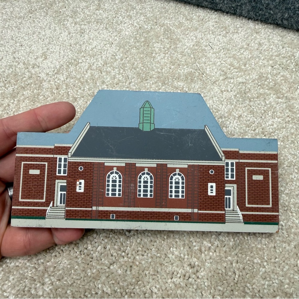 Vintage Pinehurst School RR Creations wood decor Salisbury Maryland